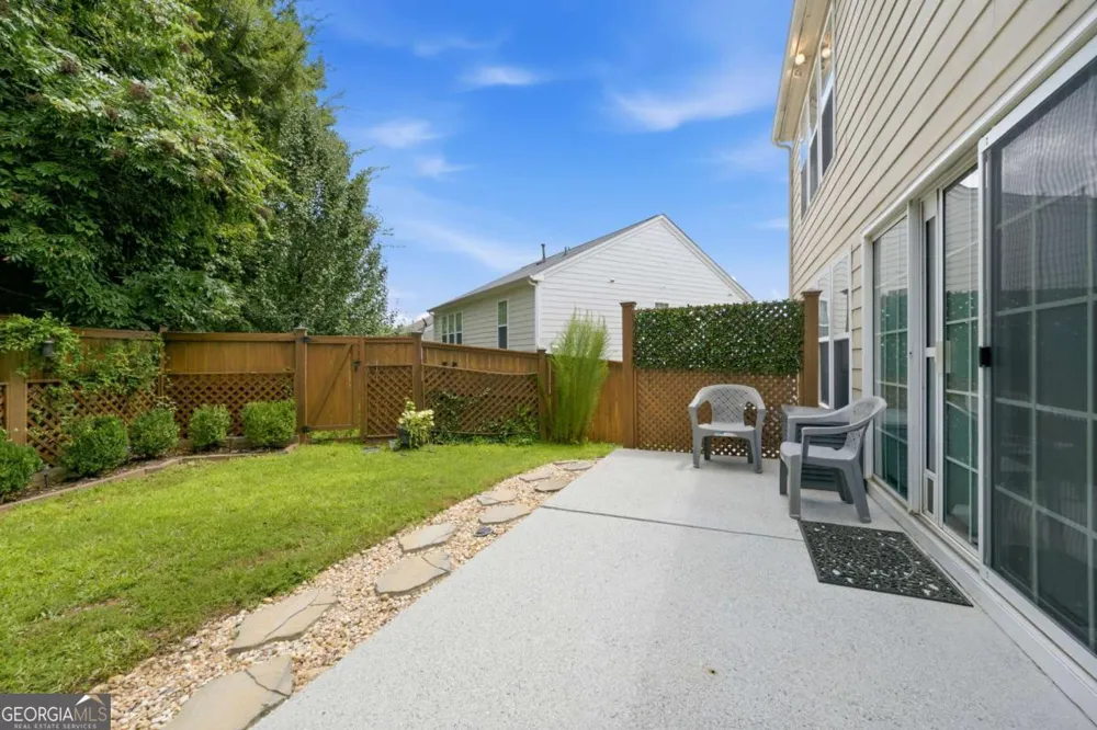 251 Balaban CIR Woodstock, GA 30188