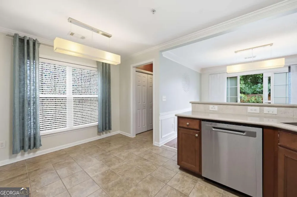 251 Balaban CIR Woodstock, GA 30188