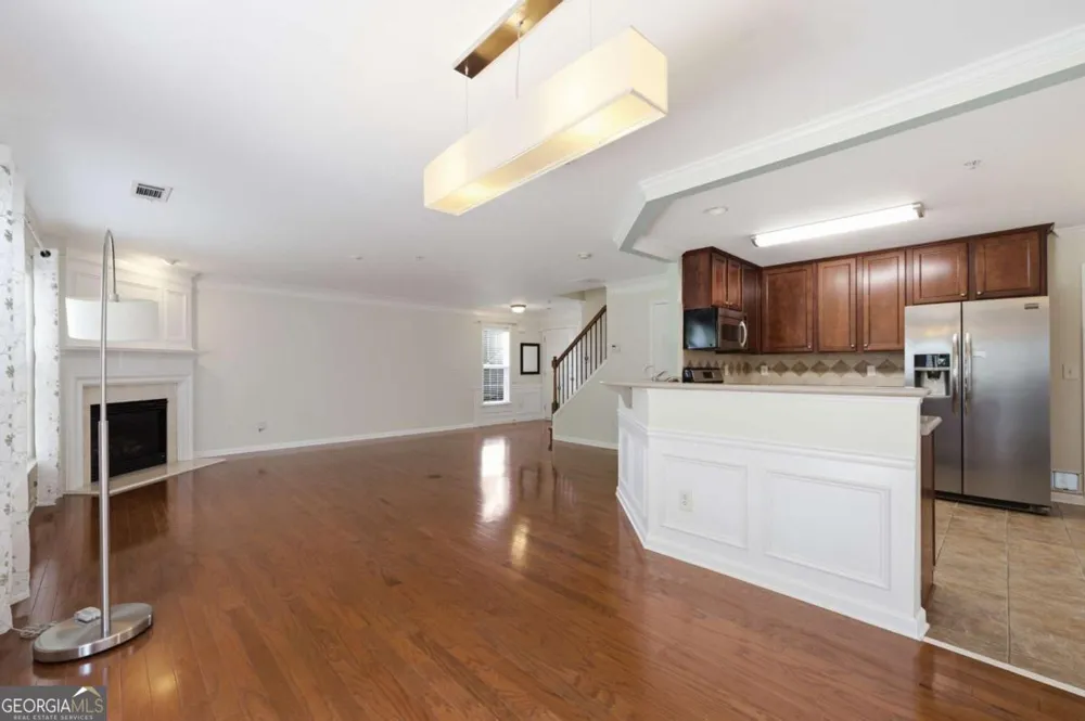 251 Balaban CIR Woodstock, GA 30188