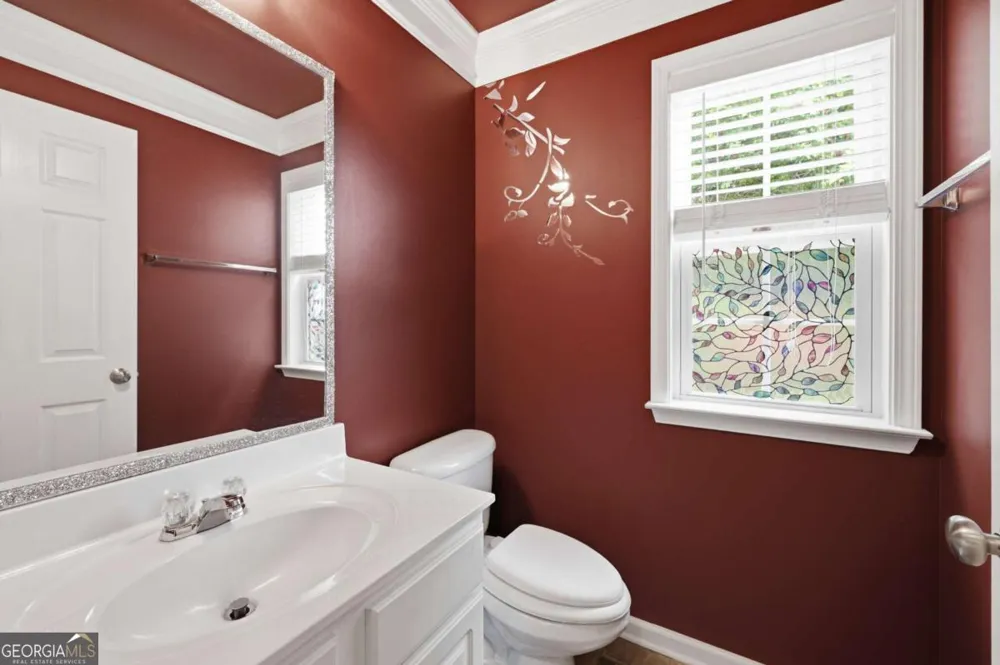 251 Balaban CIR Woodstock, GA 30188