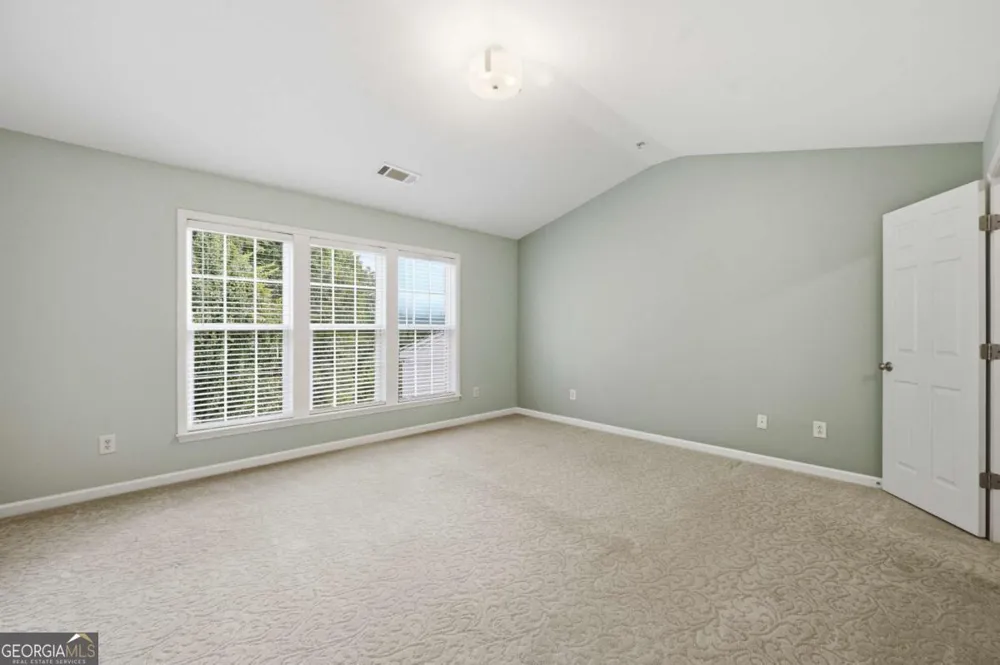 251 Balaban CIR Woodstock, GA 30188