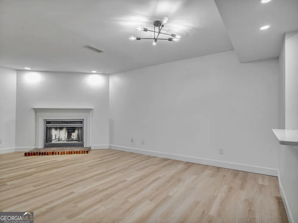 3018 Steeplechase Alpharetta, GA 30004