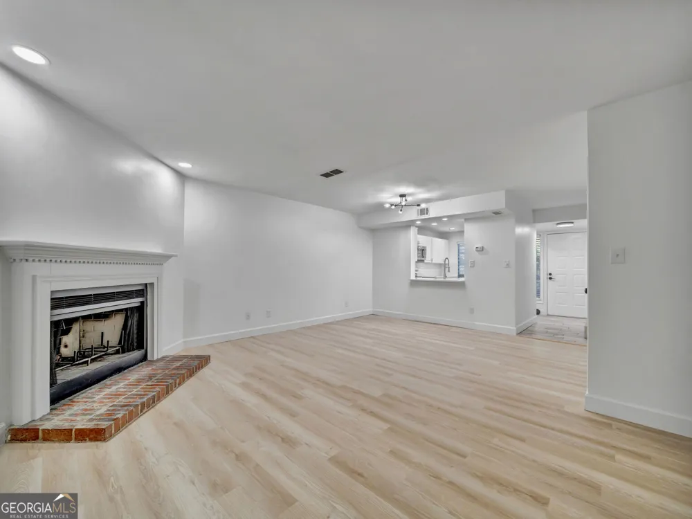 3018 Steeplechase Alpharetta, GA 30004