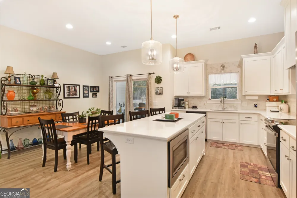 1021 Kyles LOOP NE Townsend, GA 31331