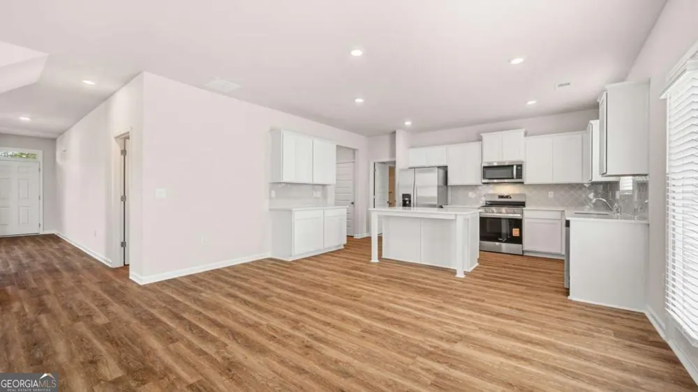 2221 Edgecombe LN Dacula, GA 30019