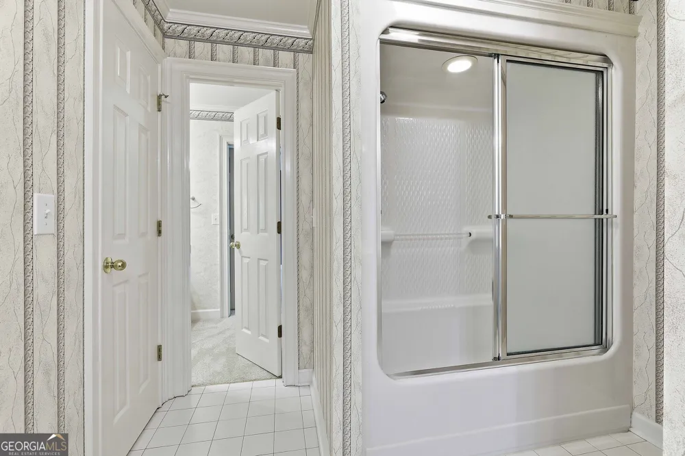 105 Silvermere Fayetteville, GA 30215