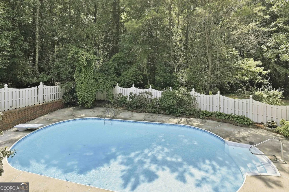 105 Silvermere Fayetteville, GA 30215