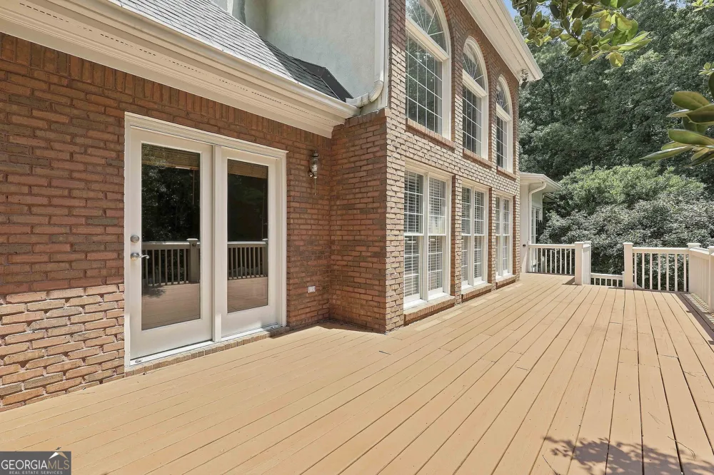 105 Silvermere Fayetteville, GA 30215