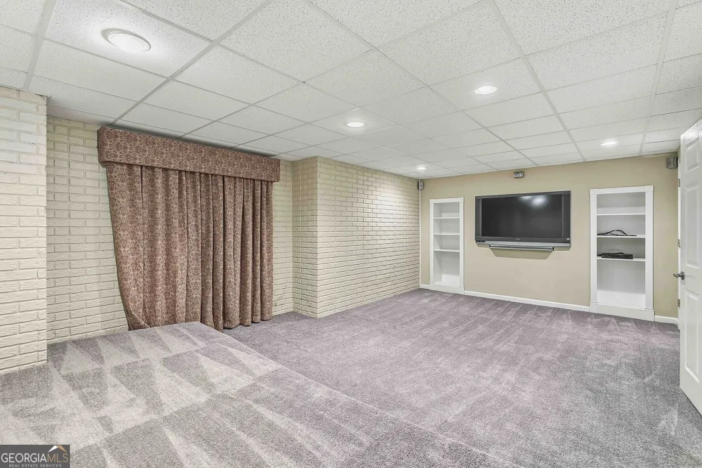105 Silvermere Fayetteville, GA 30215