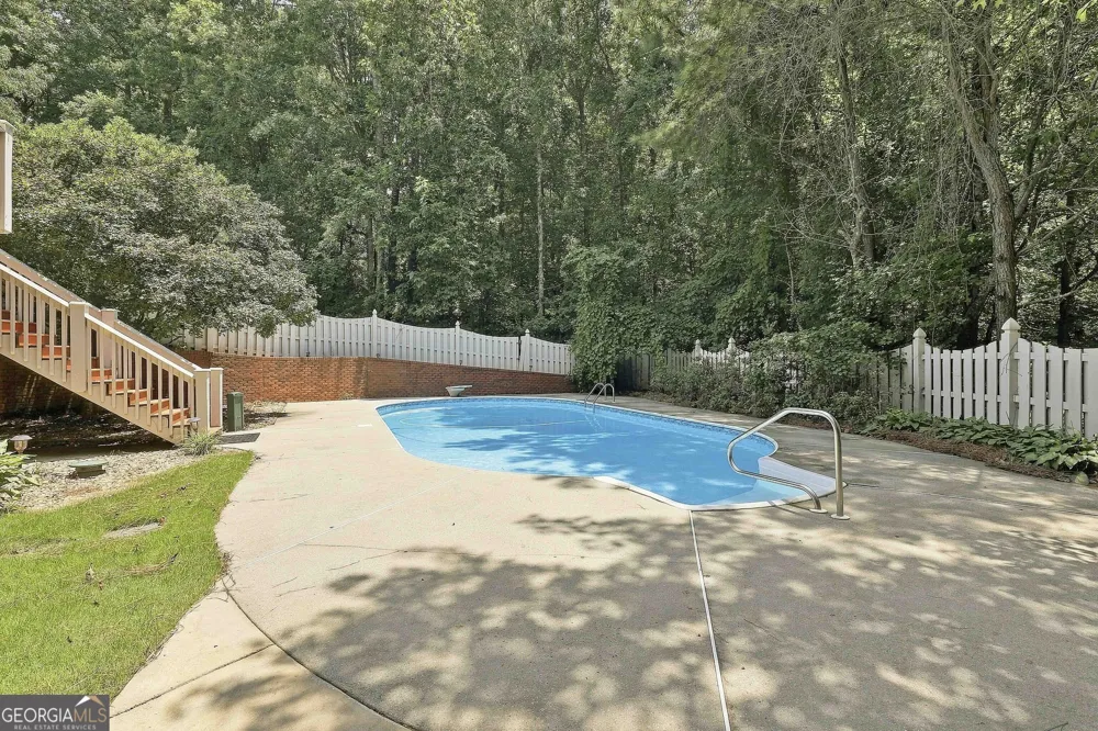 105 Silvermere Fayetteville, GA 30215