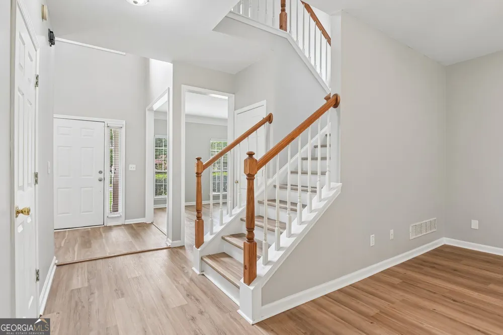 120 Heritage CT Fayetteville, GA 30214