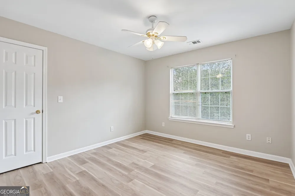 120 Heritage CT Fayetteville, GA 30214
