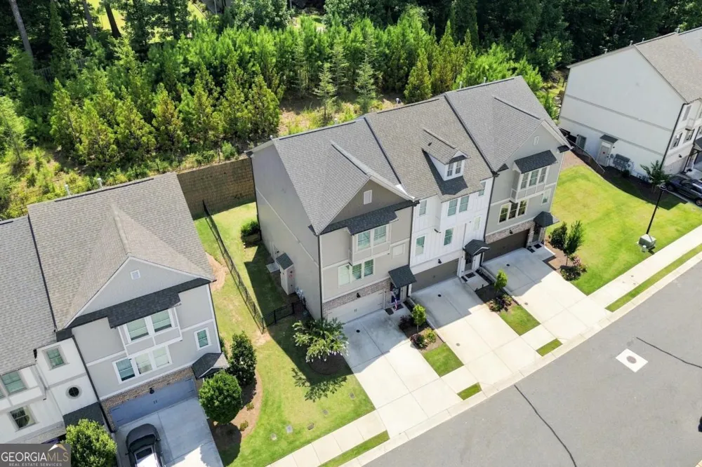 252 Retreat LN Canton, GA 30114