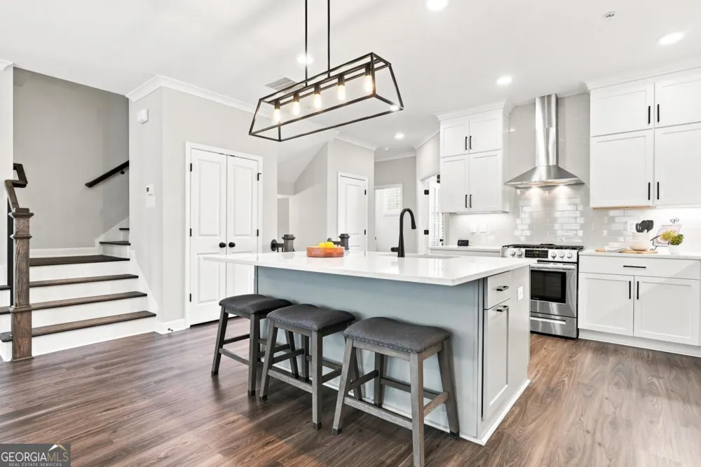 252 Retreat LN Canton, GA 30114