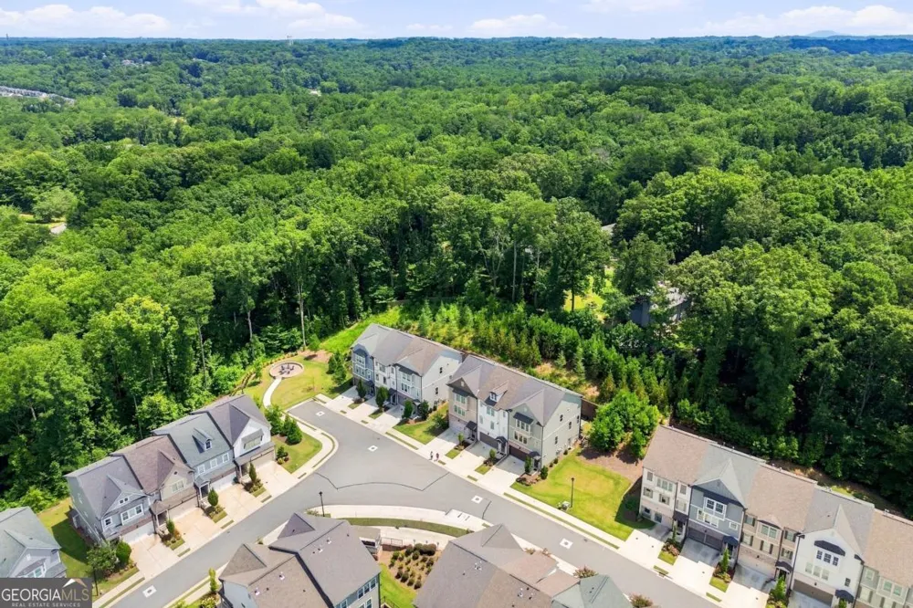 252 Retreat LN Canton, GA 30114