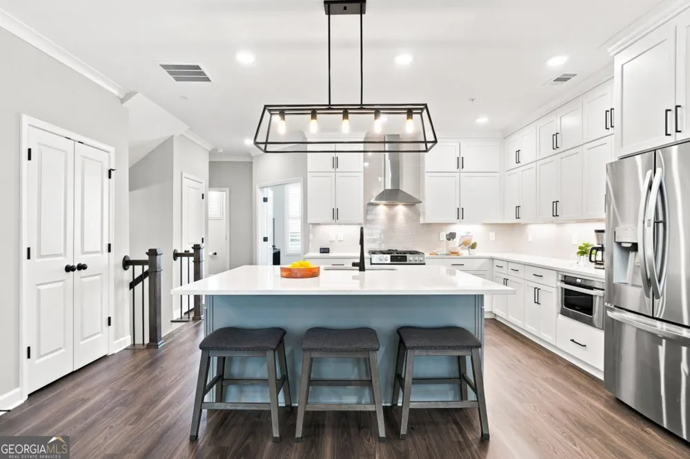 252 Retreat LN Canton, GA 30114