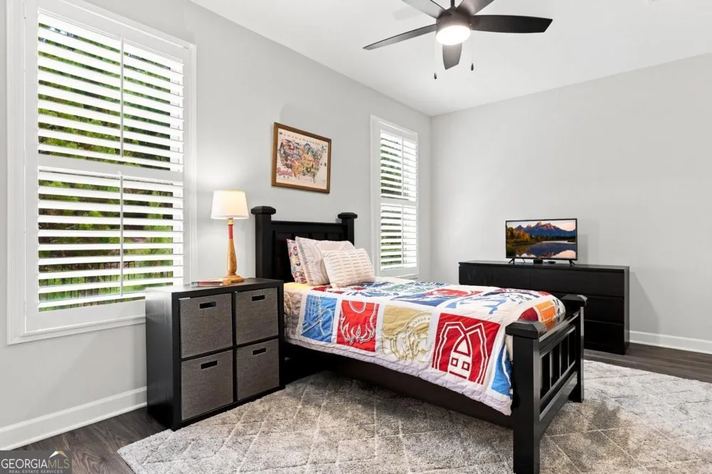 252 Retreat LN Canton, GA 30114