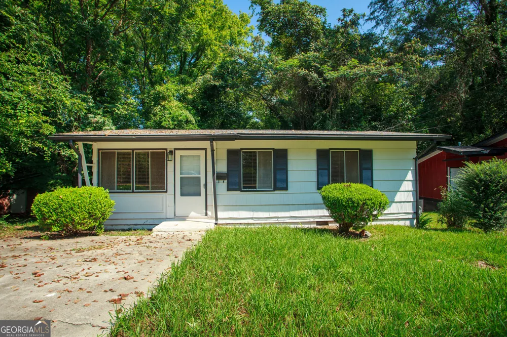 1750 Denton ST Macon, GA 31211