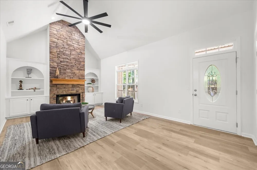 7805 Heardsville CIR Cumming, GA 30028