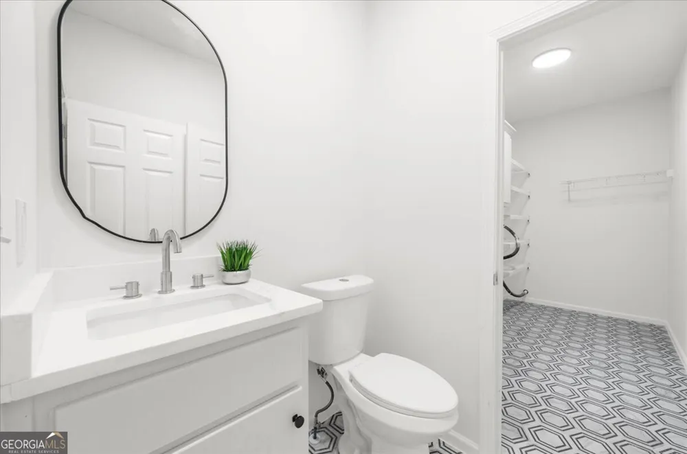7805 Heardsville CIR Cumming, GA 30028