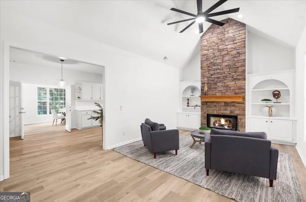 7805 Heardsville CIR Cumming, GA 30028