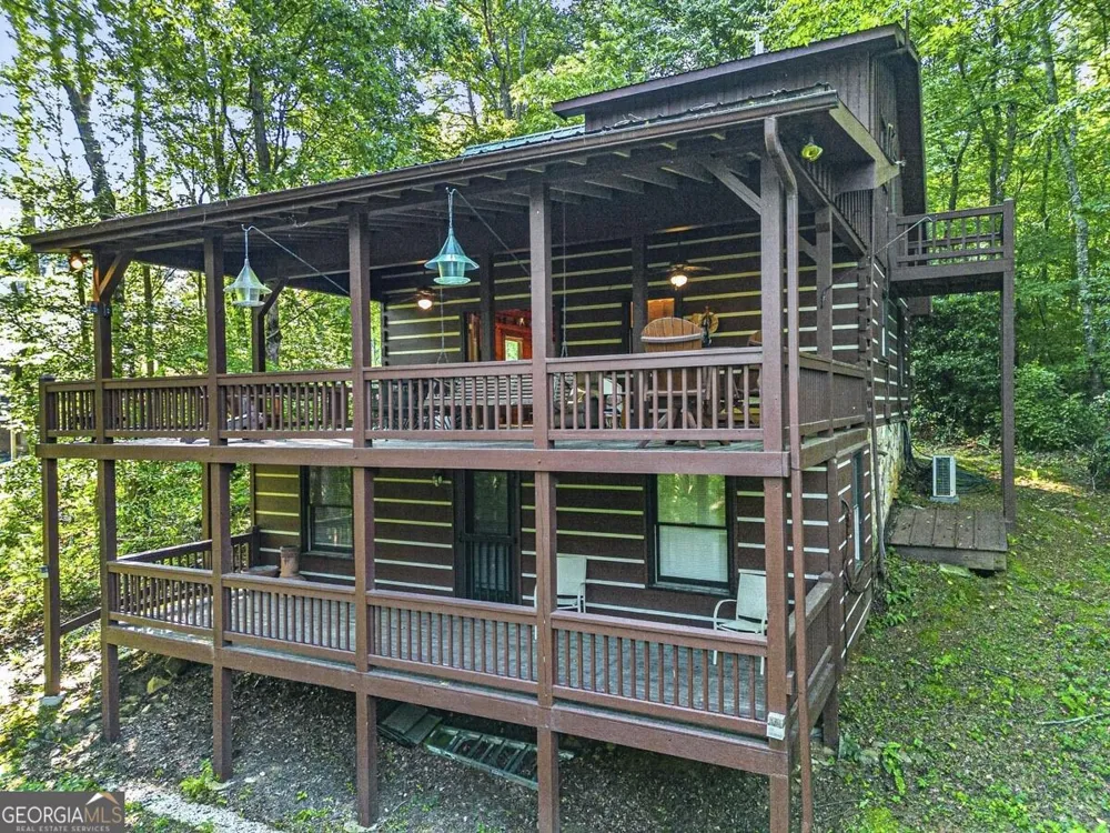 245 Sunrise Valley RD Blue Ridge, GA 30513