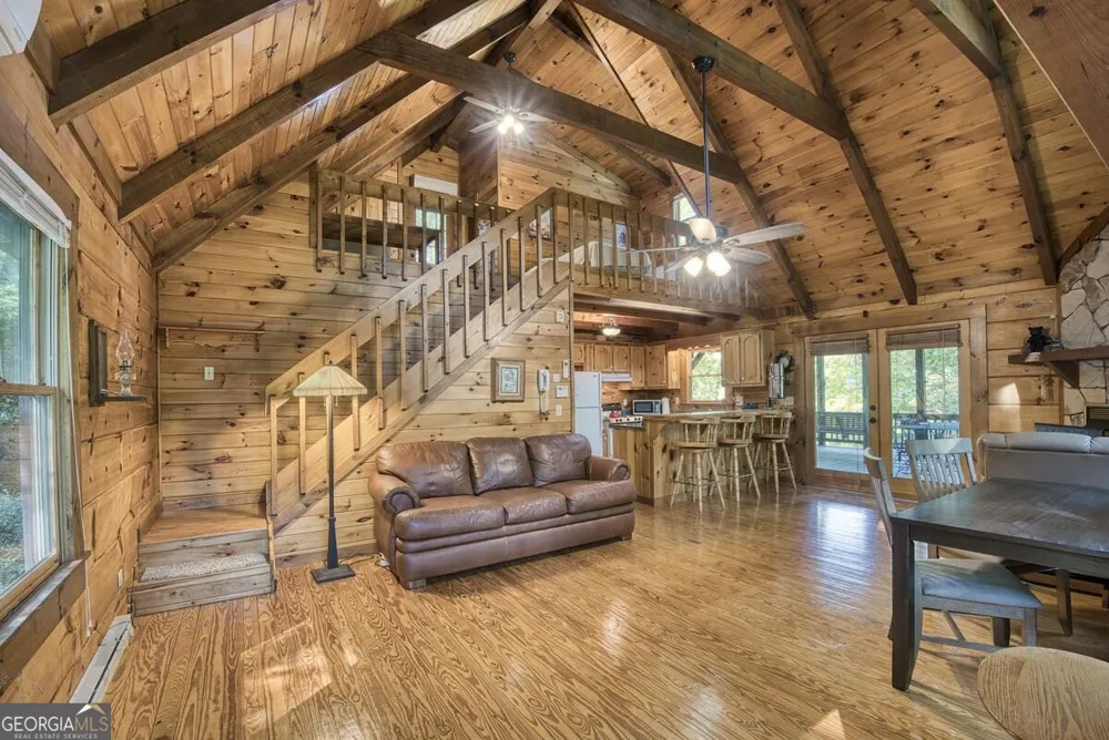 245 Sunrise Valley RD Blue Ridge, GA 30513