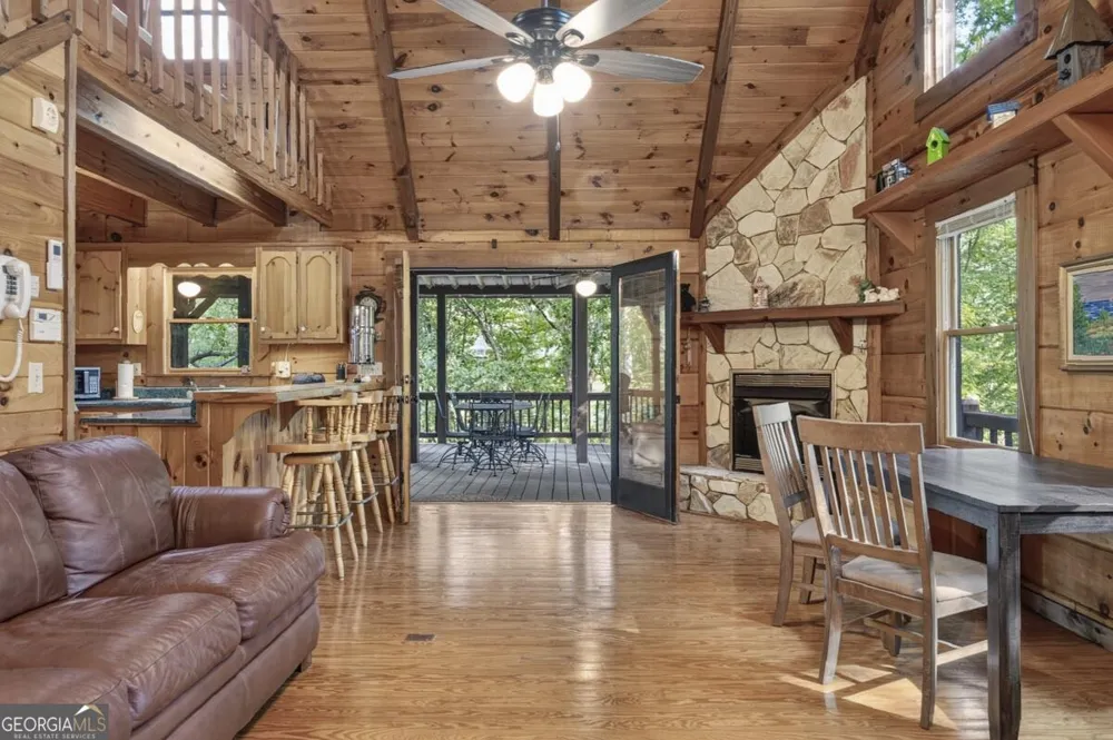 245 Sunrise Valley RD Blue Ridge, GA 30513