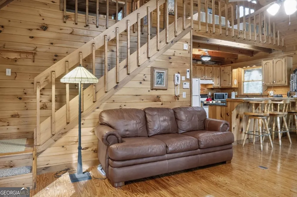 245 Sunrise Valley RD Blue Ridge, GA 30513