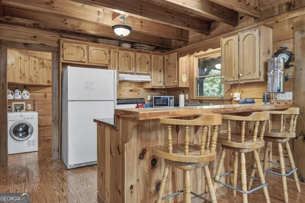 245 Sunrise Valley RD Blue Ridge, GA 30513