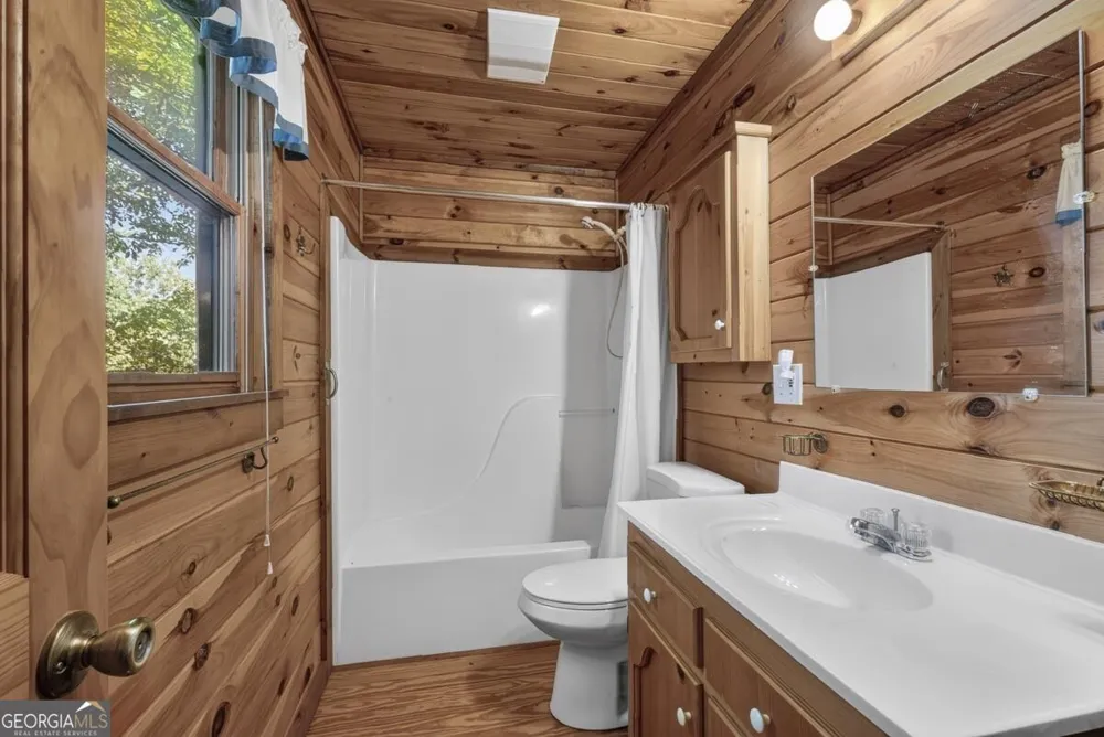 245 Sunrise Valley RD Blue Ridge, GA 30513