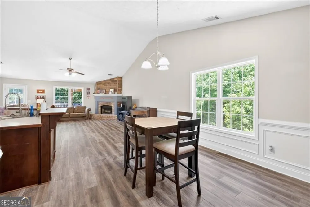 89 Katie Spring LN Jefferson, GA 30549
