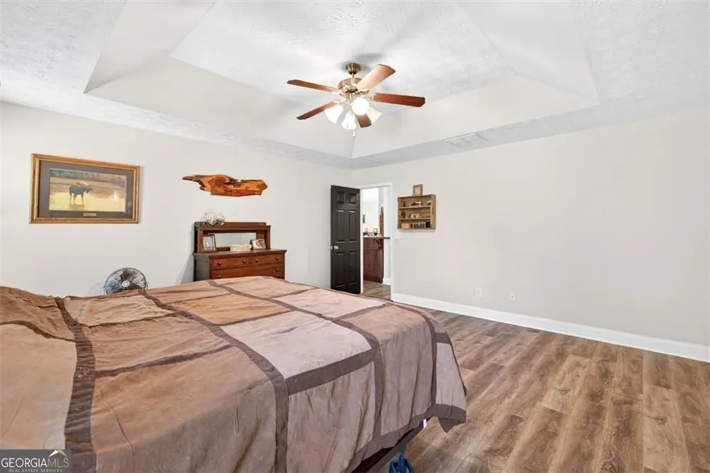 89 Katie Spring LN Jefferson, GA 30549