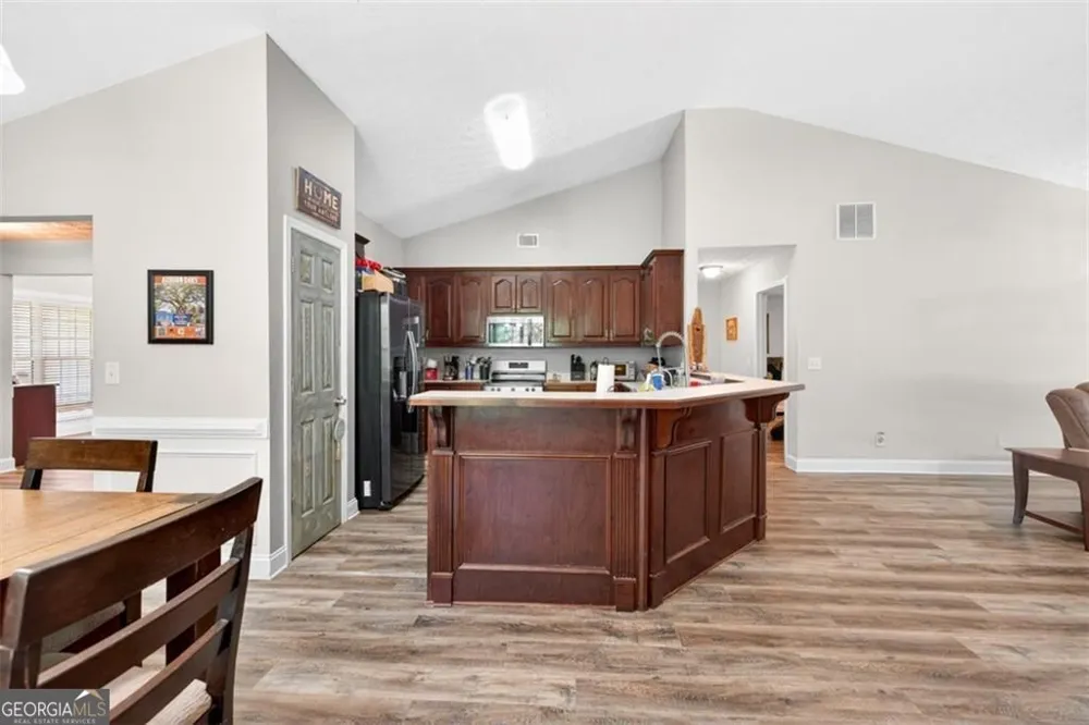 89 Katie Spring LN Jefferson, GA 30549