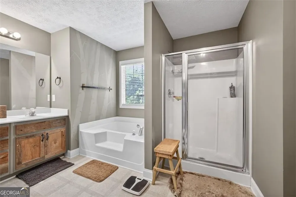 89 Katie Spring LN Jefferson, GA 30549