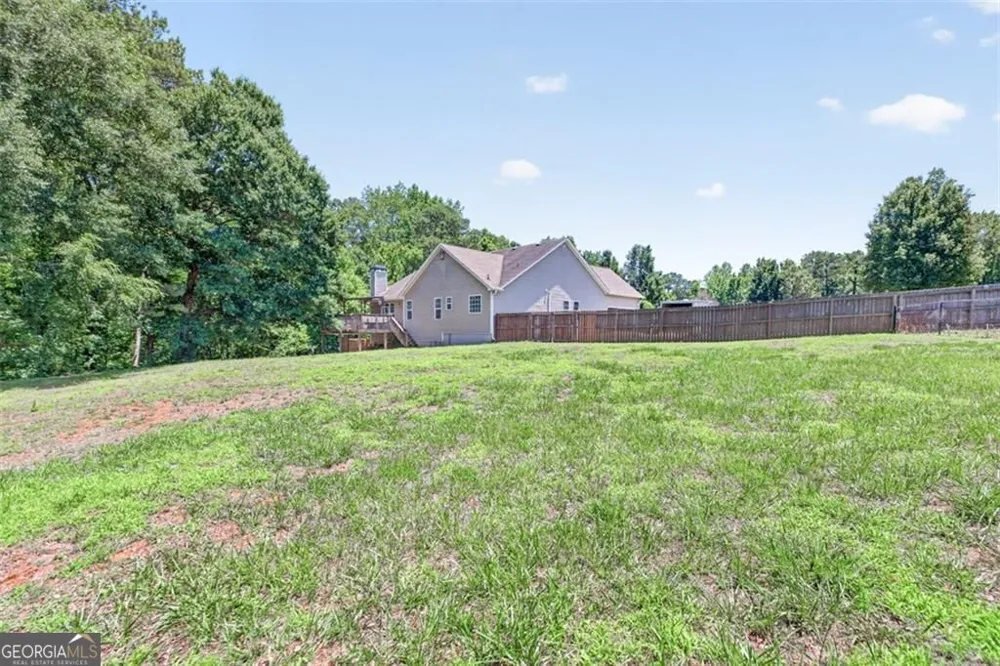 89 Katie Spring LN Jefferson, GA 30549