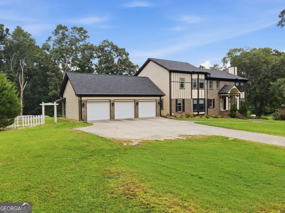 2485 Rock Springs RD Buford, GA 30519