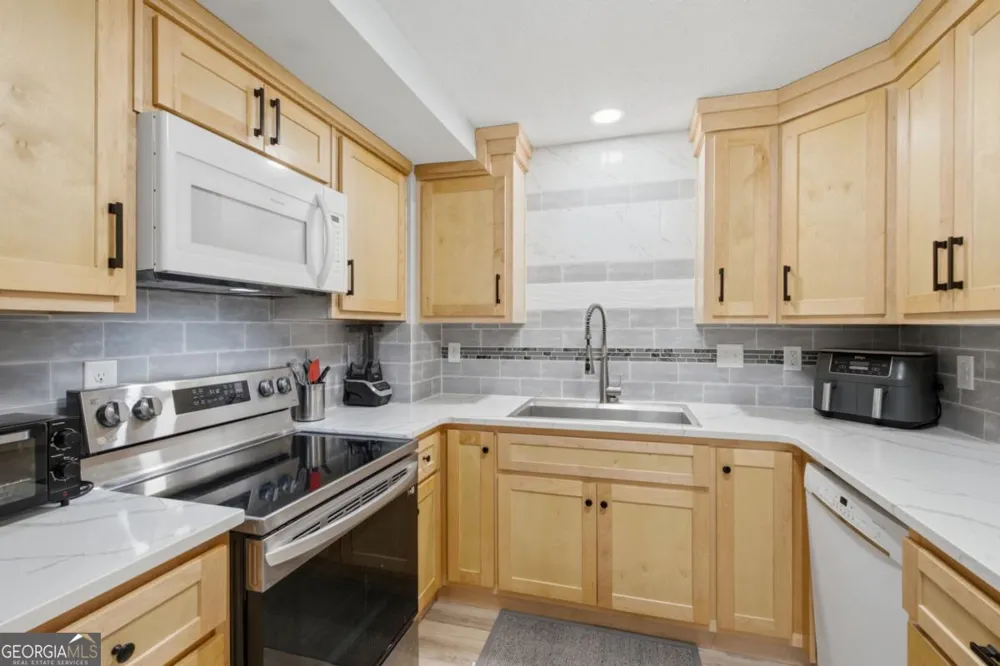 2485 Rock Springs RD Buford, GA 30519