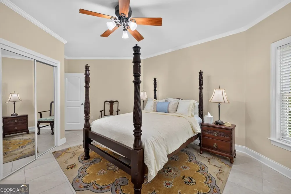 27 Hawks Farm RD White, GA 30184