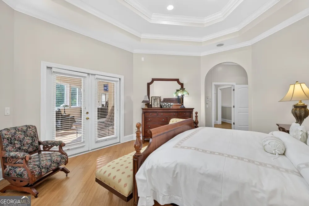 27 Hawks Farm RD White, GA 30184