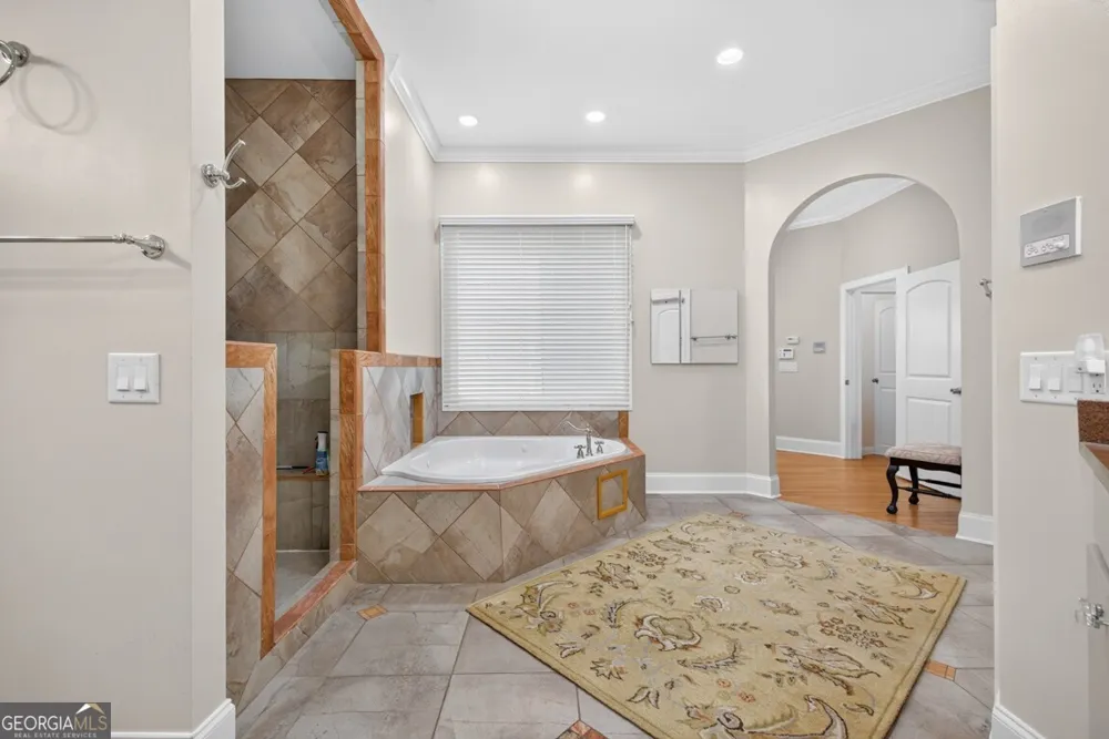 27 Hawks Farm RD White, GA 30184
