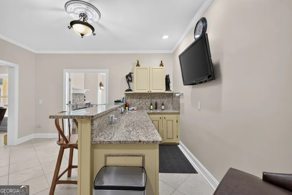 27 Hawks Farm RD White, GA 30184
