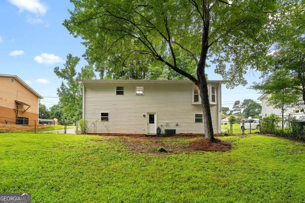 106 Caldwell RD Lawrenceville, GA 30046
