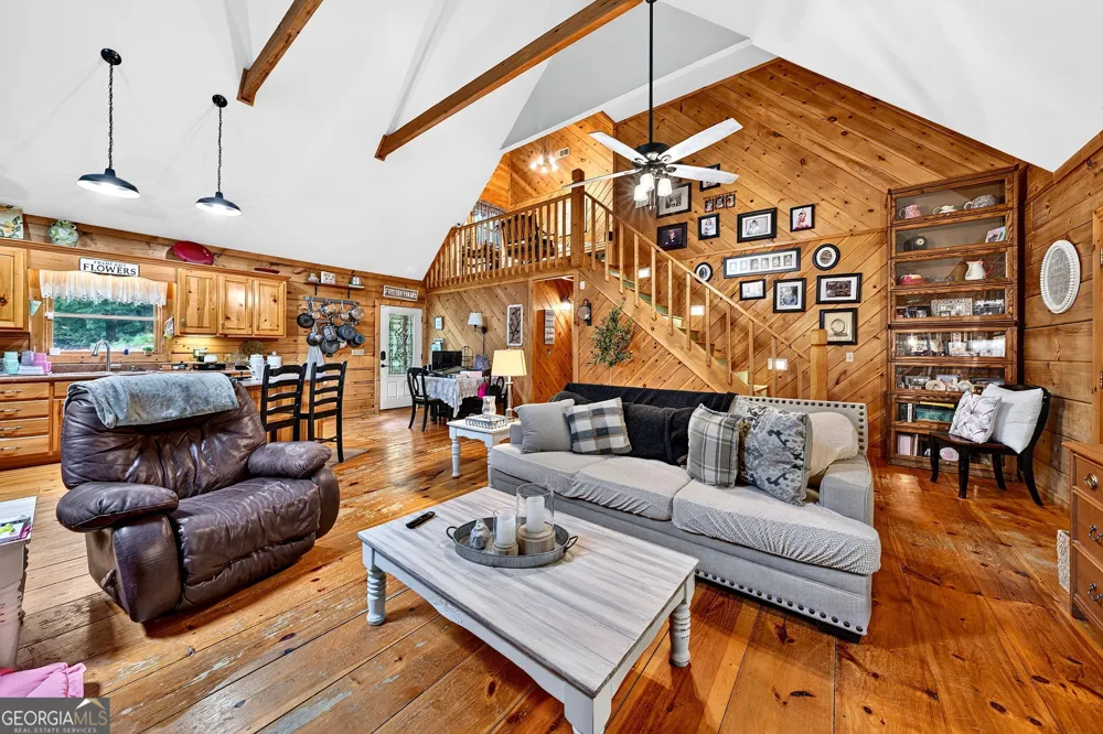170 Oak Ridge TRL Ellijay, GA 30536