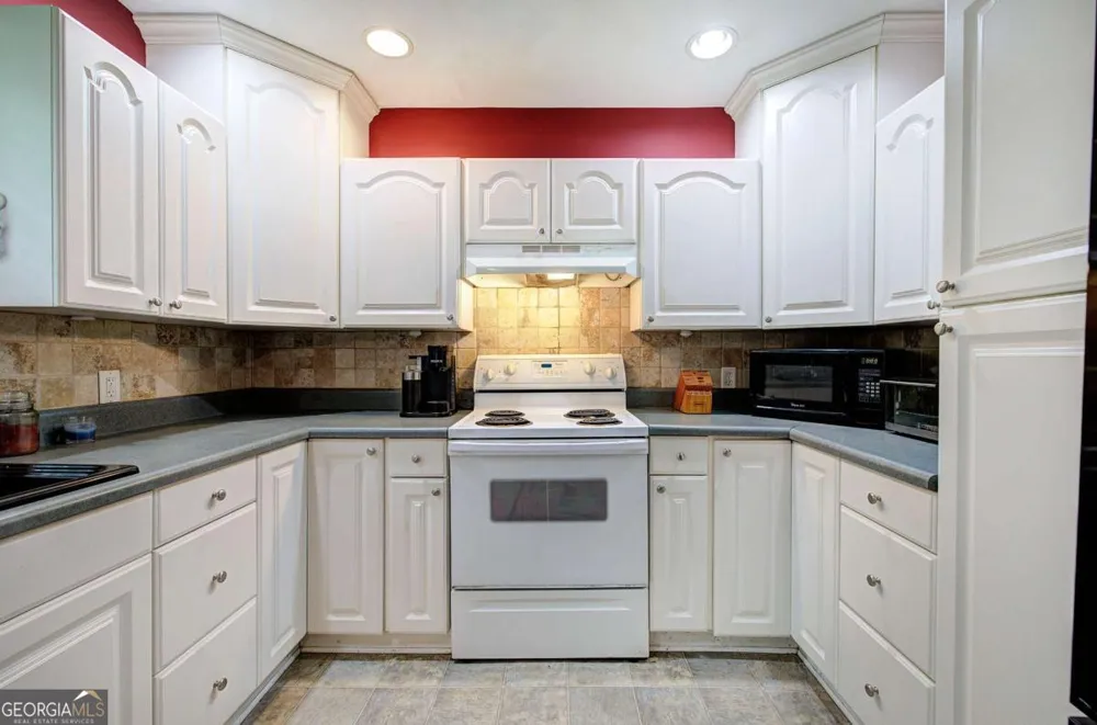 33 Covered Springs DR NE Rome, GA 30165