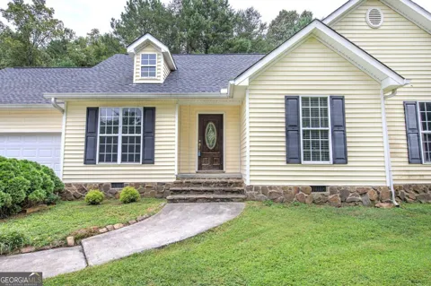 33 Covered Springs DR NE