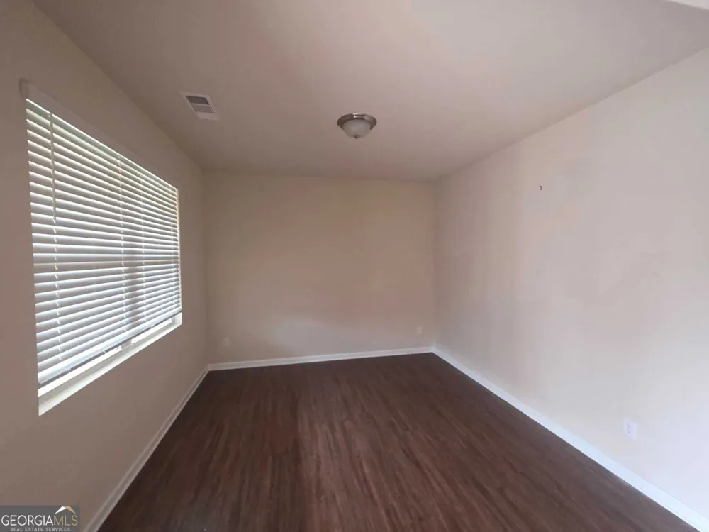 3877 Makeover CT South Fulton, GA 30349