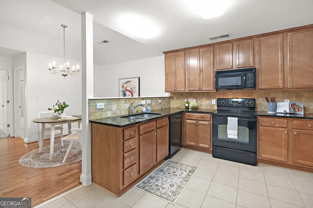2365 Chimney Cottage Circle CIR NE Marietta, GA 30066