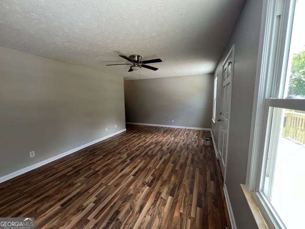943 GRIER RD Winder, GA 30680