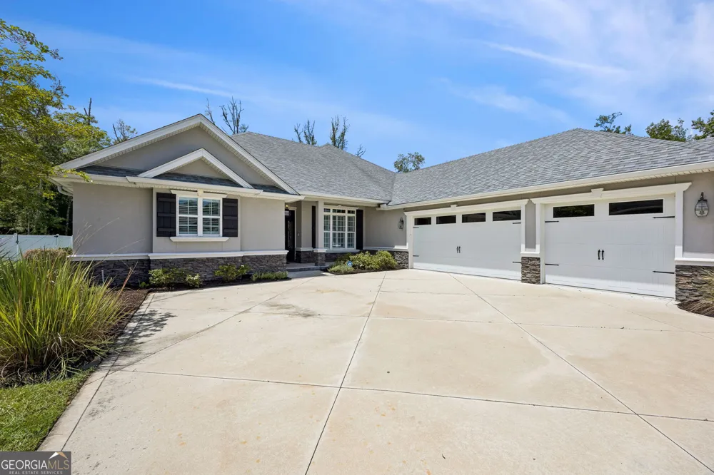 239 Fiddlers Cove DR Kingsland, GA 31548